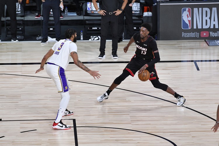 韦德：事情没按预期发生就会被挑刺 比如阿德巴约&amp;湖人园区冠军