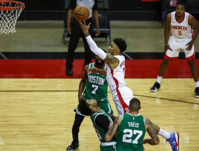 半岛体育官网-火箭继续连败之旅 伤员归来能否助航天城止颓？